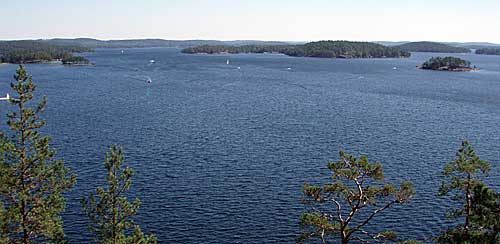 Utsikt från Svalberget mitt i Sommen