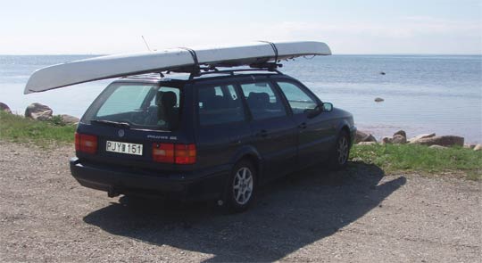 The car a few meters from the launching