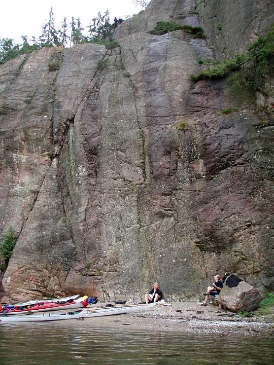 Regn- och vindlä under Bohusländska klippor