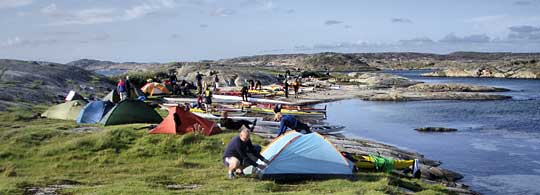 Alltfler tält på valleröstranden