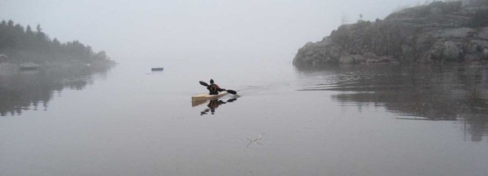 Surfski i trästrip – Jan-Olof Karlsson